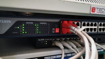 Hikvision Switch